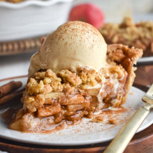 Apple Crumb Pie